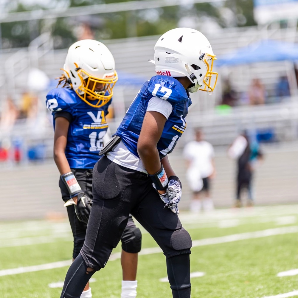 Meet your Posher, Devon